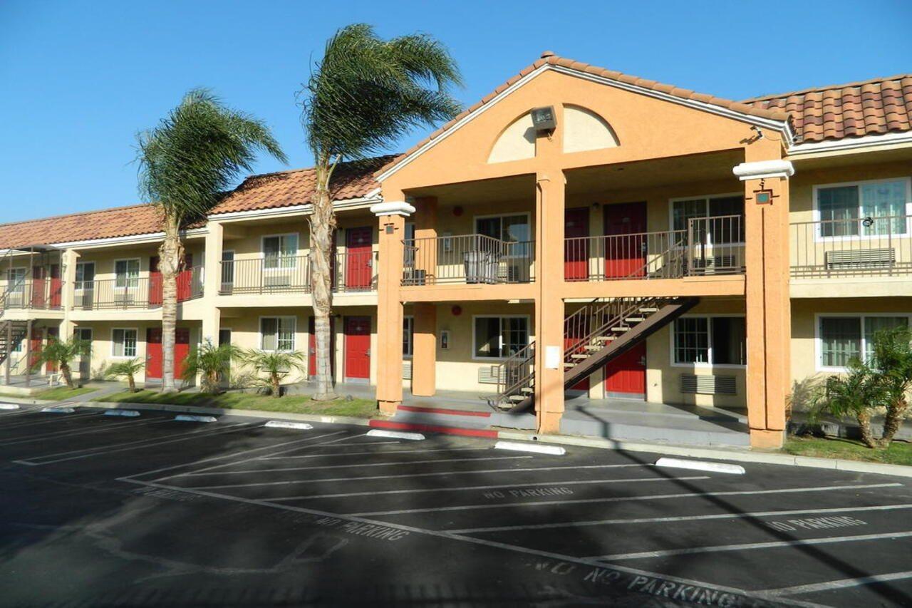 Welcome Inn Corona Esterno foto