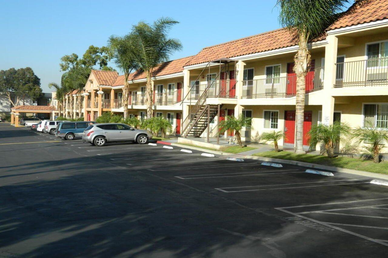 Welcome Inn Corona Esterno foto